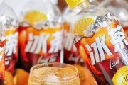 梦见洗澡农夫山泉冰茶入局：百亿赛道的“鲶鱼效应”