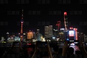 梦见洗澡游戏设定虚拟上海被外星人攻陷，中美网友：不行！！