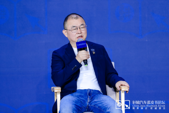 为什么汽车行业要反内卷(🌁)？贾可：既要配置高又要价格低，上帝都做不了